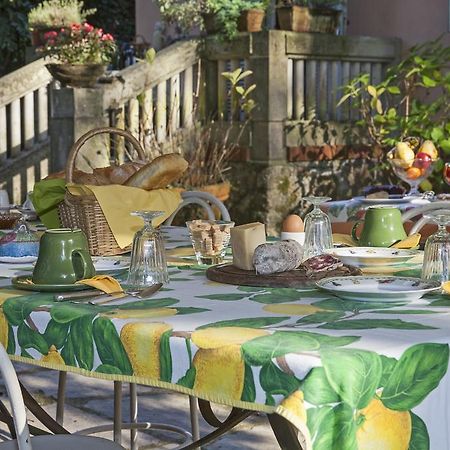 I Frarivi Bed&Breakfast Cinquale Esterno foto