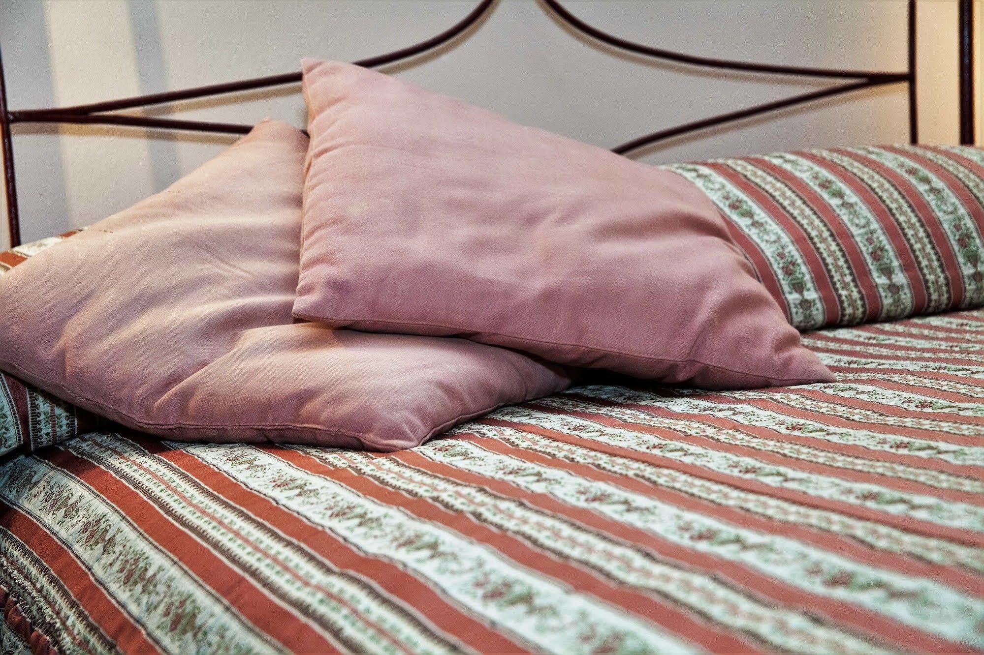 I Frarivi Bed&Breakfast Cinquale Esterno foto